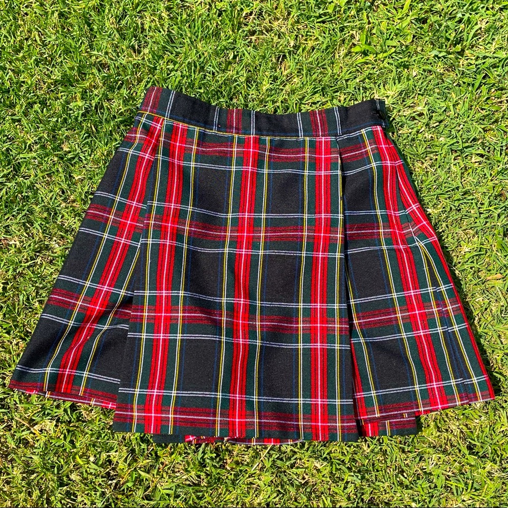 Authentic Schoolgirl Skirt 🖤❤️
